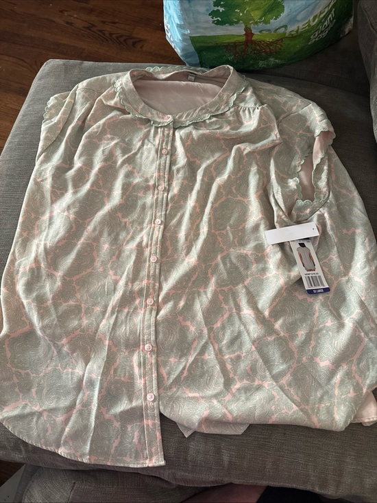 Joie Tops - Joie Short Sleeve Scallop Edge Top in Paisley Stamp Green Blouse XXL NWT